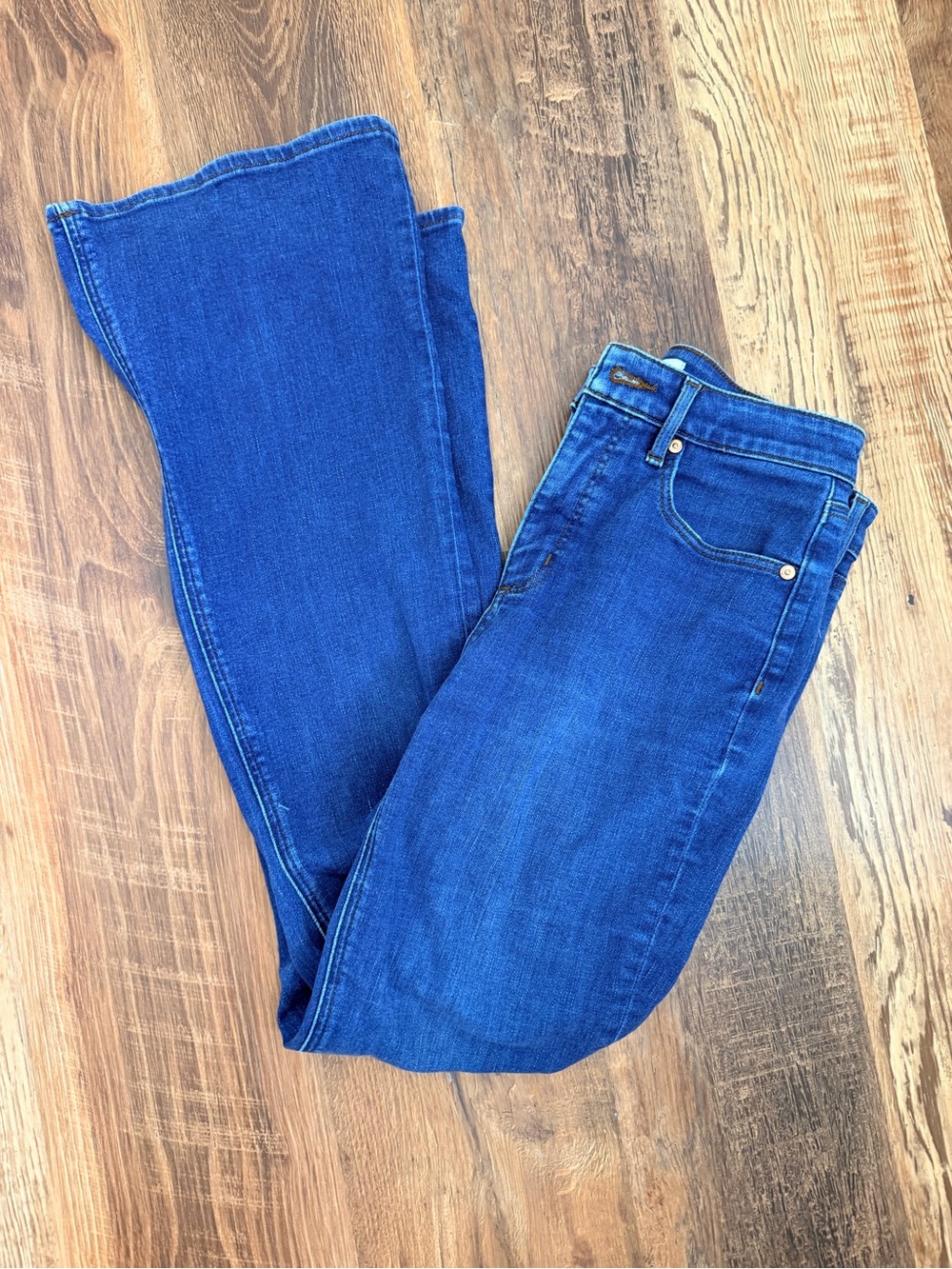 LOFT Women's Flared Jeans